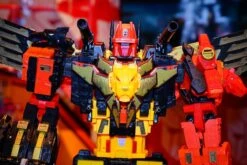 Hasbro POTP Titan Class Predaking Feral Rex Set Of 5 Figures -Happy Toy Store 22eec990d6