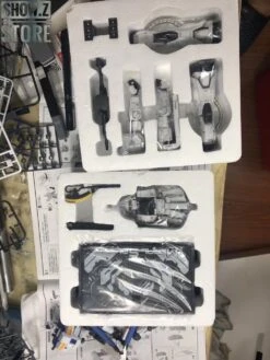 Metal Soldier MS 1/100 MS-06J MS06J Zaku II White Ogre Gundam Mobile Suit -Happy Toy Store 3245c6efa0