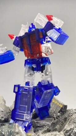 Magic Square MS-B04T Transporter Ultra Magnus Clear Version -Happy Toy Store 32e8bde076