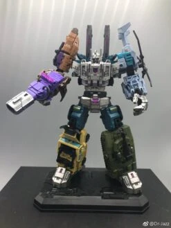 Iron Factory IF-EX22 EX24 War Giant Bruticus Full Set 35 Iron Factory IF-EX22 EX24 War Giant Bruticus Full Set -Happy Toy Store 341e3bb123