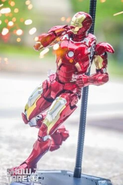 Eastern Model 1/9 Iron Man Mark 7 Model Kit 34 Eastern Model 1/9 Iron Man Mark 7 Model Kit -Happy Toy Store 543b7e414c
