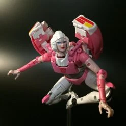 Fanstoys FT-24 Rouge Arcee 30 Fanstoys FT-24 Rouge Arcee -Happy Toy Store 9954dff3ce