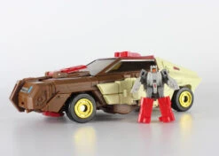 Yes Model YM11 RF-01 Data Clerk Cupola YM12 RF-02 Stubbom Buffett Set Of 2 -Happy Toy Store aae99ac145