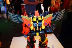 Hasbro POTP Titan Class Predaking Feral Rex Set Of 5 Figures -Happy Toy Store abad167657