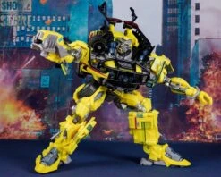 Takara Tomy Masterpiece Movie Series MPM-11 Ratchet -Happy Toy Store b1cd93fda8