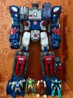 Unique Toys UT YM05 Palm Collection Day & Night Snapdragon Cerebros -Happy Toy Store bb9629af78