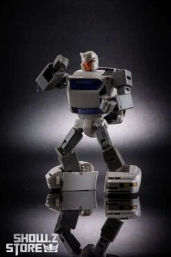 XTransbots MM-10W Coprimozzo Hubcap White Version -Happy Toy Store d0b384e64c