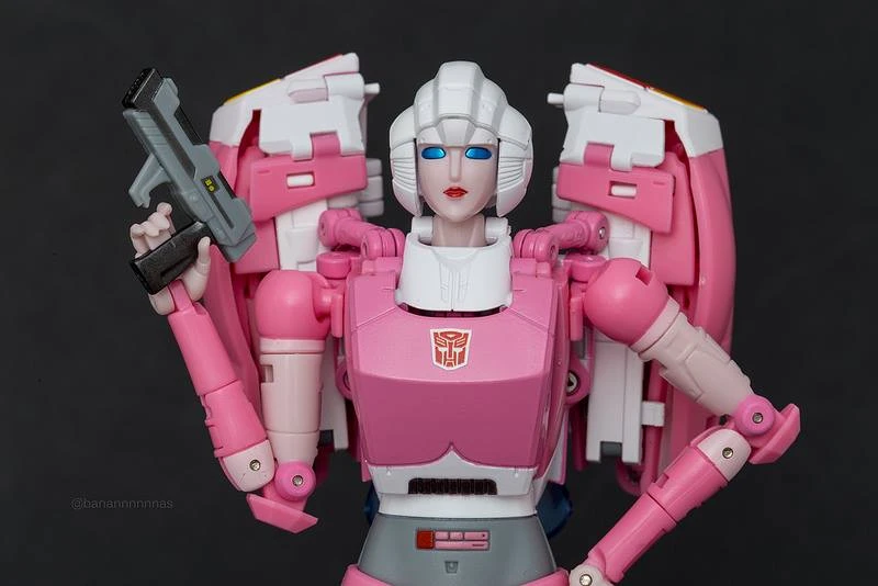 Fanstoys FT-24 Rouge Arcee 14 Fanstoys FT-24 Rouge Arcee - Image 12