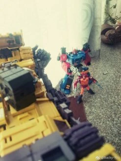 Toyworld TW-C07Y Constructor Devastator -Happy Toy Store d27cee8d04