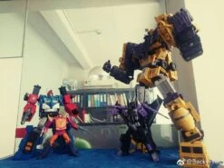 Toyworld TW-C07Y Constructor Devastator -Happy Toy Store e8b2b5b0d8