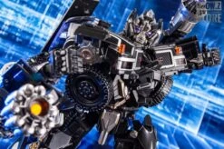 Black Mamba LS-09 Weapon Expert Ironhide -Happy Toy Store e8de02a229